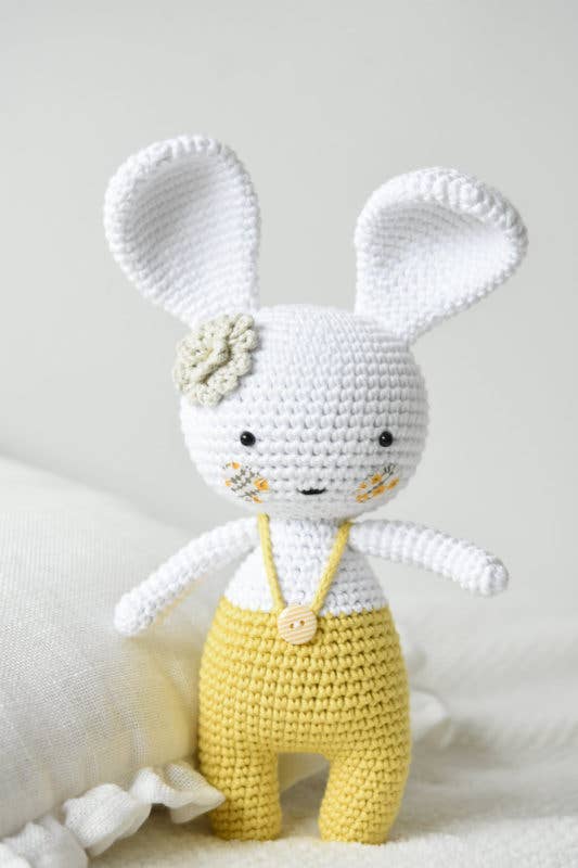 Knitty Critters - Betsy Bunny